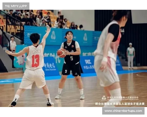 湛江球员李月婵勇夺全运会群众篮球金牌顽强拼搏精神感动全场 湛江球员李月婵勇夺全运会群众篮球金牌顽强拼搏精神感动全场